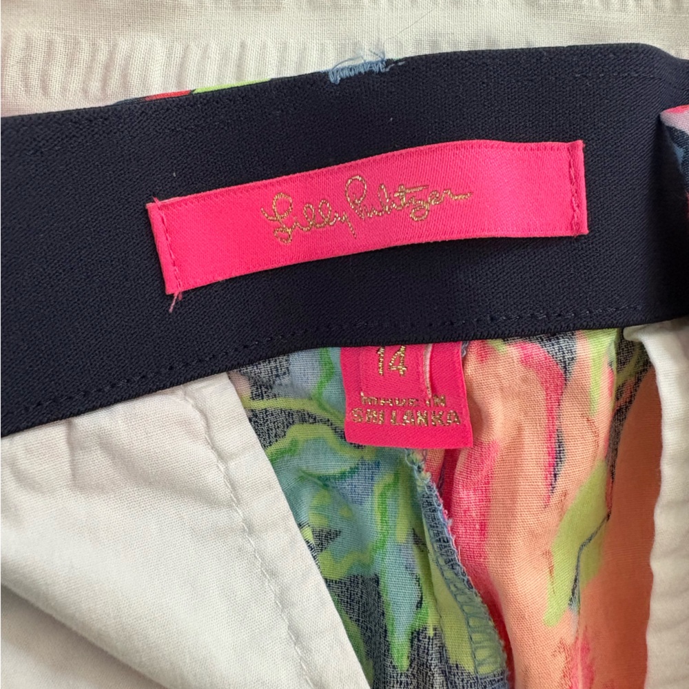 Lilly Pulitzer Shorts - Picture 3 of 3